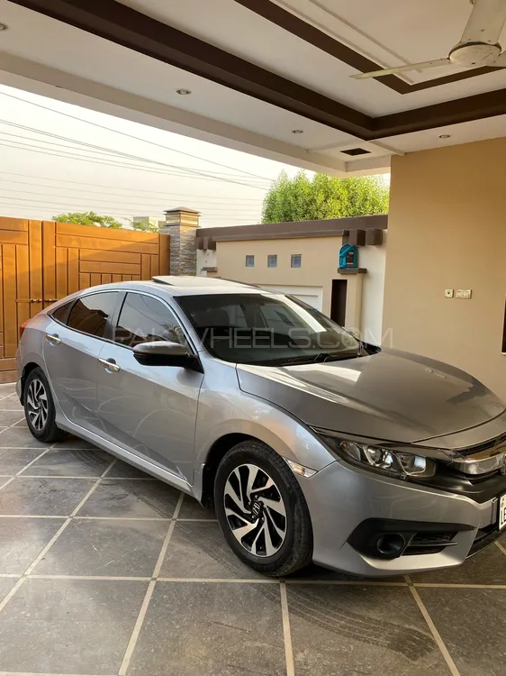 Honda Civic 2016 for Sale in Multan Image-1