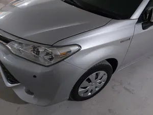 Toyota Corolla Fielder Hybrid G 2017 for Sale