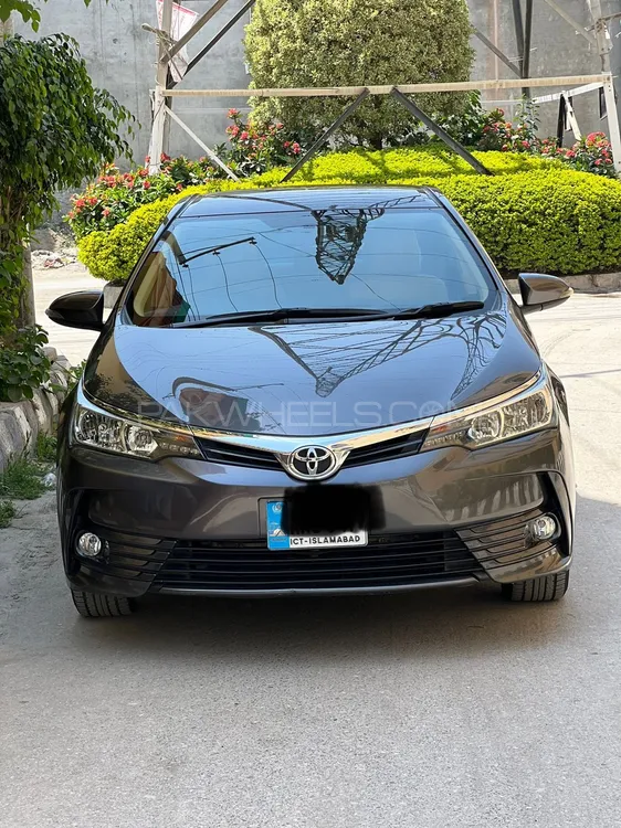 Toyota Corolla 2019 for Sale in Peshawar Image-1