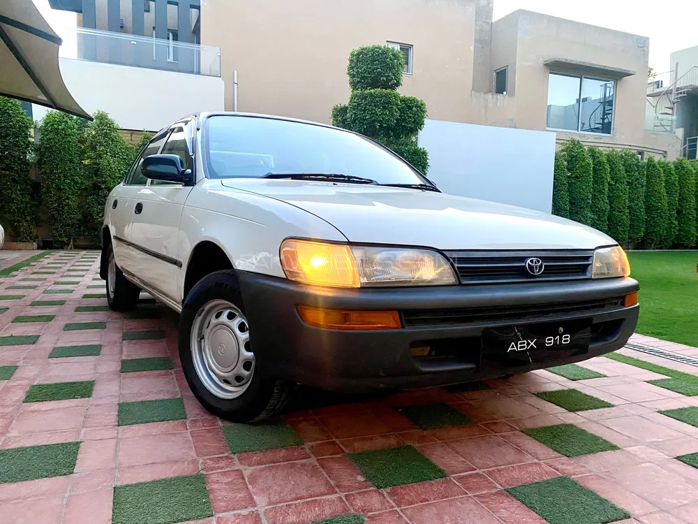 Toyota Corolla 1998 for Sale in Lahore Image-1