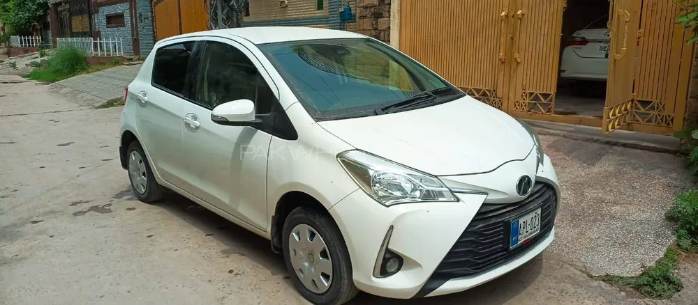 Toyota Vitz 2018 for Sale in Rawalpindi Image-1