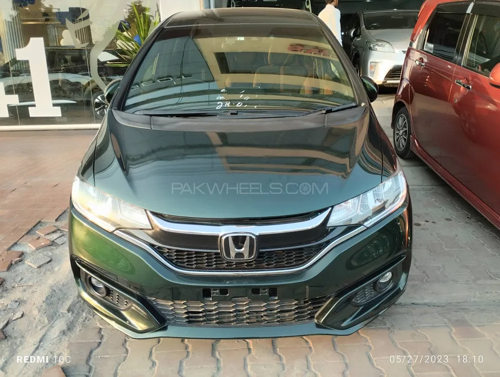 Honda Fit 2019 for Sale in Lahore Image-1