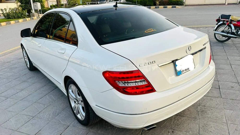 Mercedes Benz C Class 2007 for Sale in Islamabad Image-1