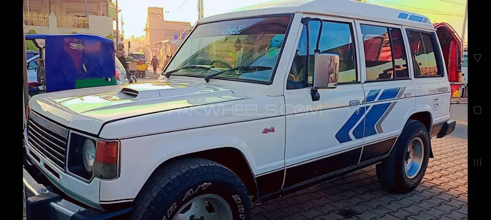 Mitsubishi Pajero 1984 for Sale in Peshawar Image-1