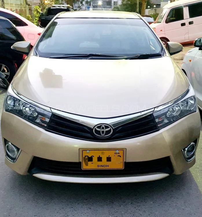 Toyota Corolla 2016 for Sale in Karachi Image-1