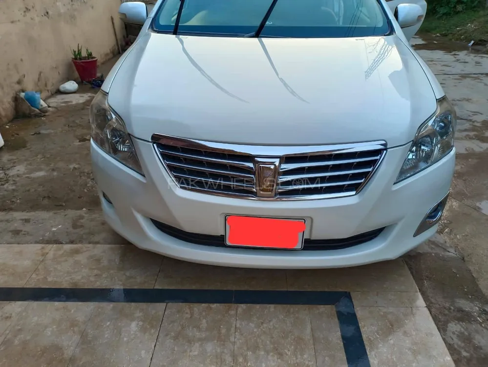 Toyota Premio 2010 for Sale in Islamabad Image-1