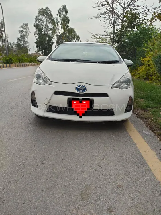 Toyota Aqua 2014 for Sale in Peshawar Image-1