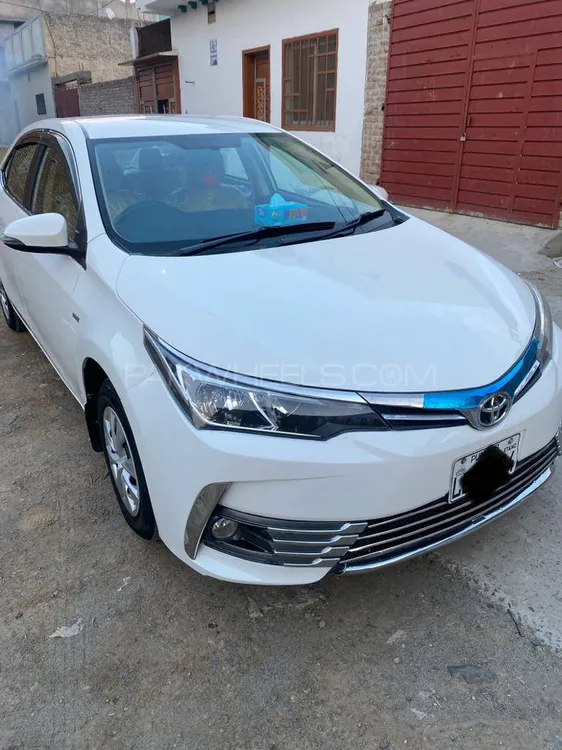 Toyota Corolla 2020 for Sale in Nowshera Image-1