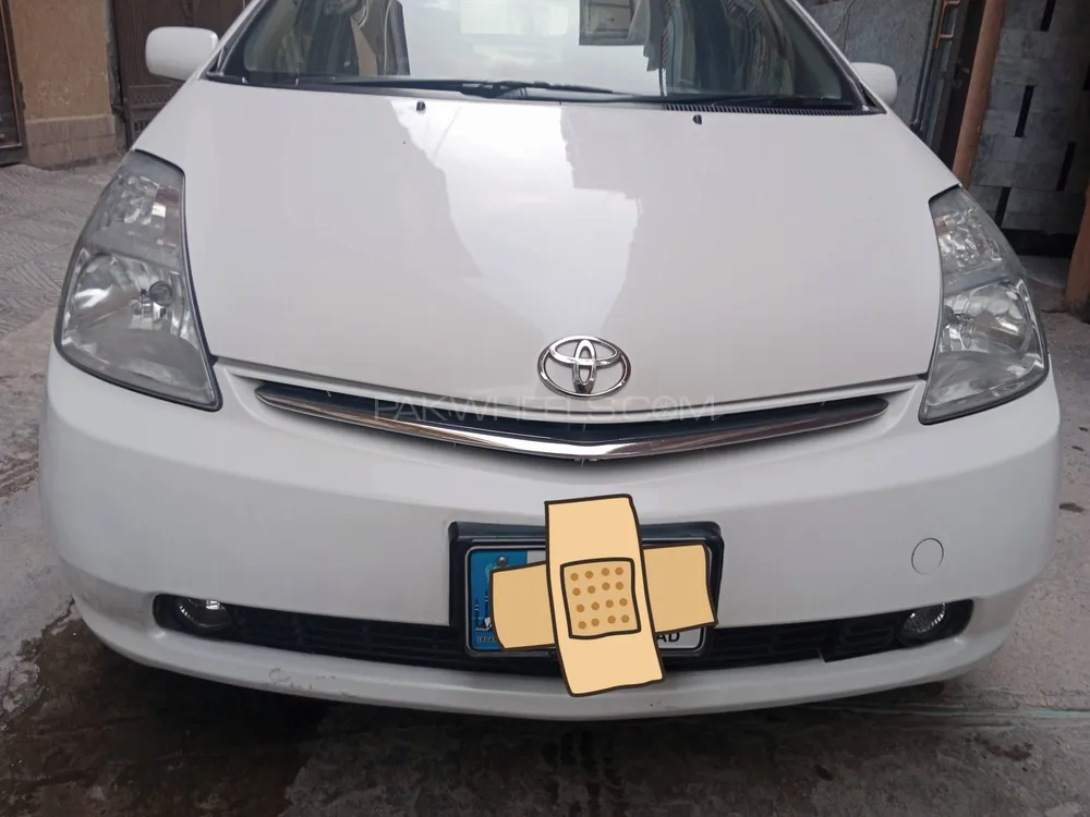 Toyota Prius 2010 for Sale in Islamabad Image-1