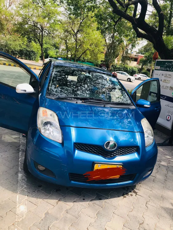 Toyota Vitz 2008 for Sale in Islamabad Image-1