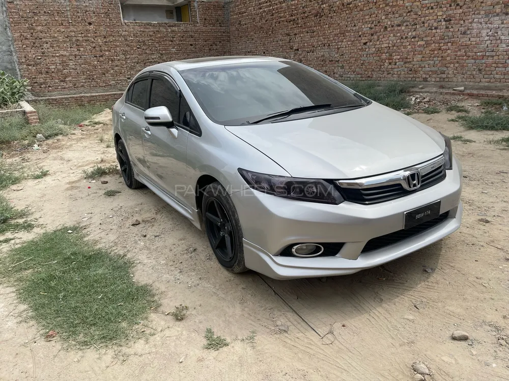 Honda Civic 2014 for Sale in Multan Image-1