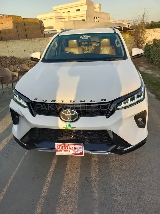 Toyota Fortuner 2021 for Sale in Mandi bahauddin Image-1