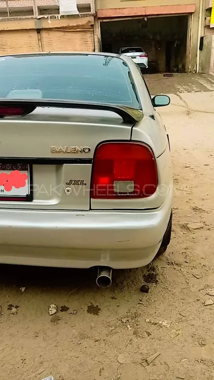 Suzuki Baleno 2004 for Sale in Karachi Image-1
