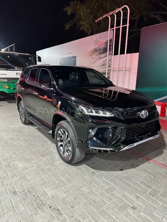 Toyota Fortuner 2022 for Sale in Lahore Image-1
