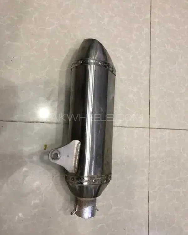 Akrapovic exhaust original Image-1
