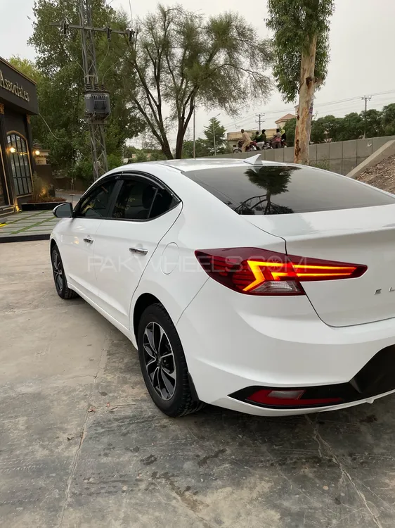 Hyundai Elantra 2021 for Sale in Rahim Yar Khan Image-1