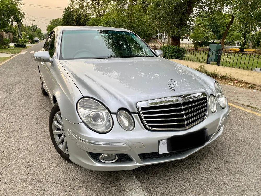 Mercedes Benz E Class 2007 for Sale in Lahore Image-1