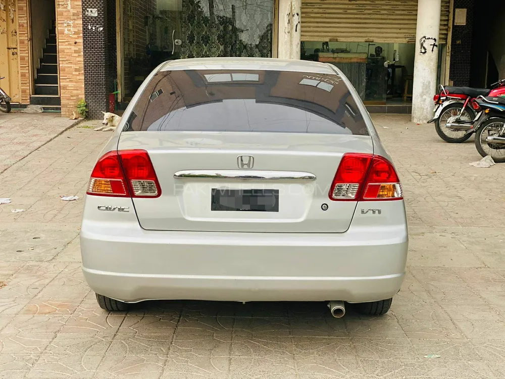 Honda Civic 2005 for Sale in Lahore Image-1