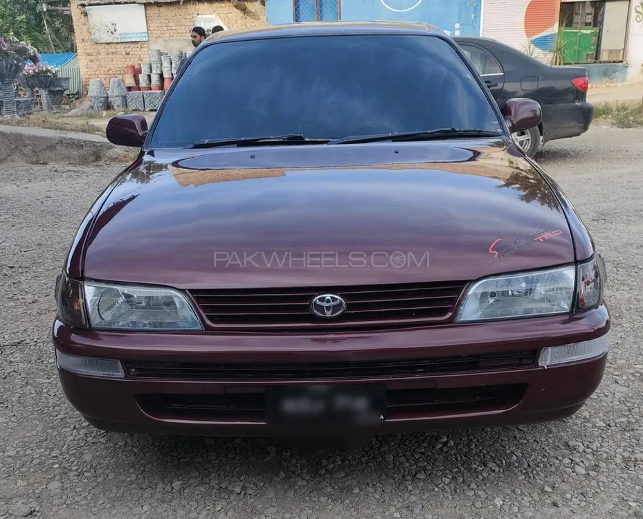 Toyota Corolla 2001 for Sale in Peshawar Image-1