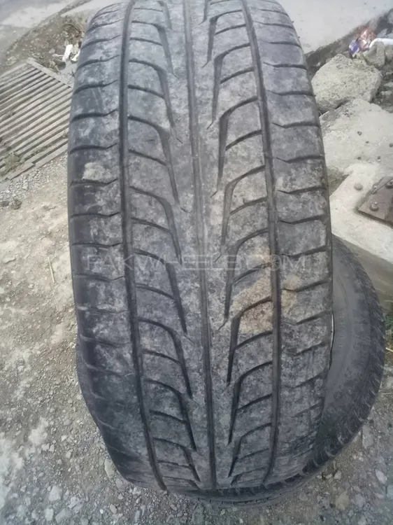 205 55 R16 Tyres with Alloy rims chrome Image-1