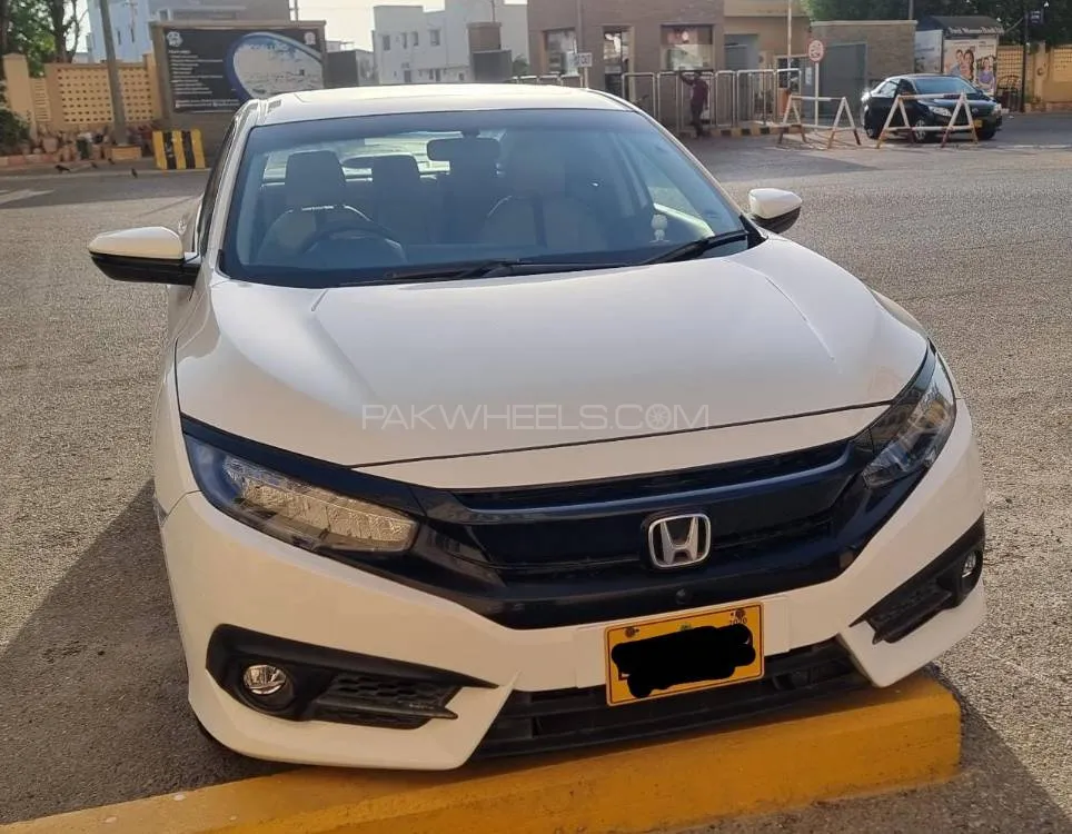 Honda Civic 2020 for Sale in Karachi Image-1