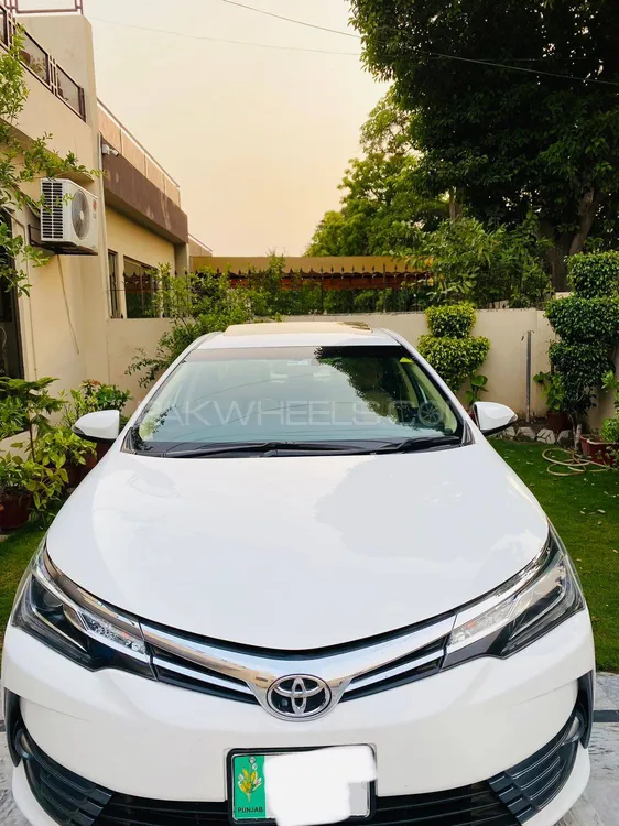 Toyota Corolla 2018 for Sale in Lahore Image-1