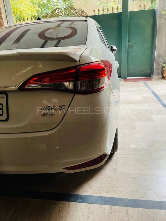 Toyota Yaris Sedan 2022 for Sale in Lahore Image-1