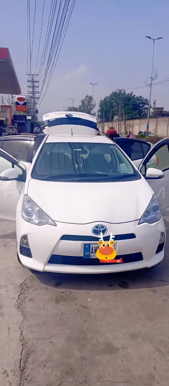 Toyota Aqua 2013 for Sale in Islamabad Image-1