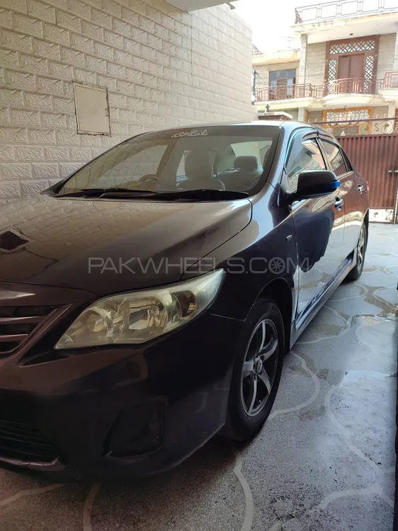 Toyota Corolla 2012 for Sale in Lahore Image-1