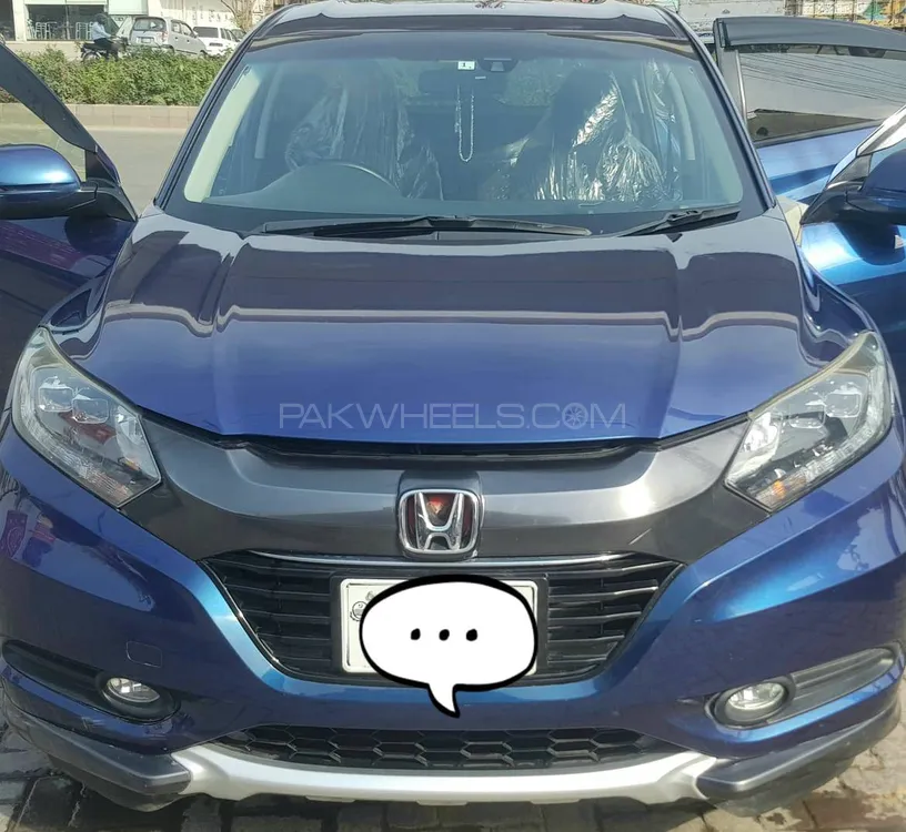 Honda Vezel 2016 for Sale in Lahore Image-1