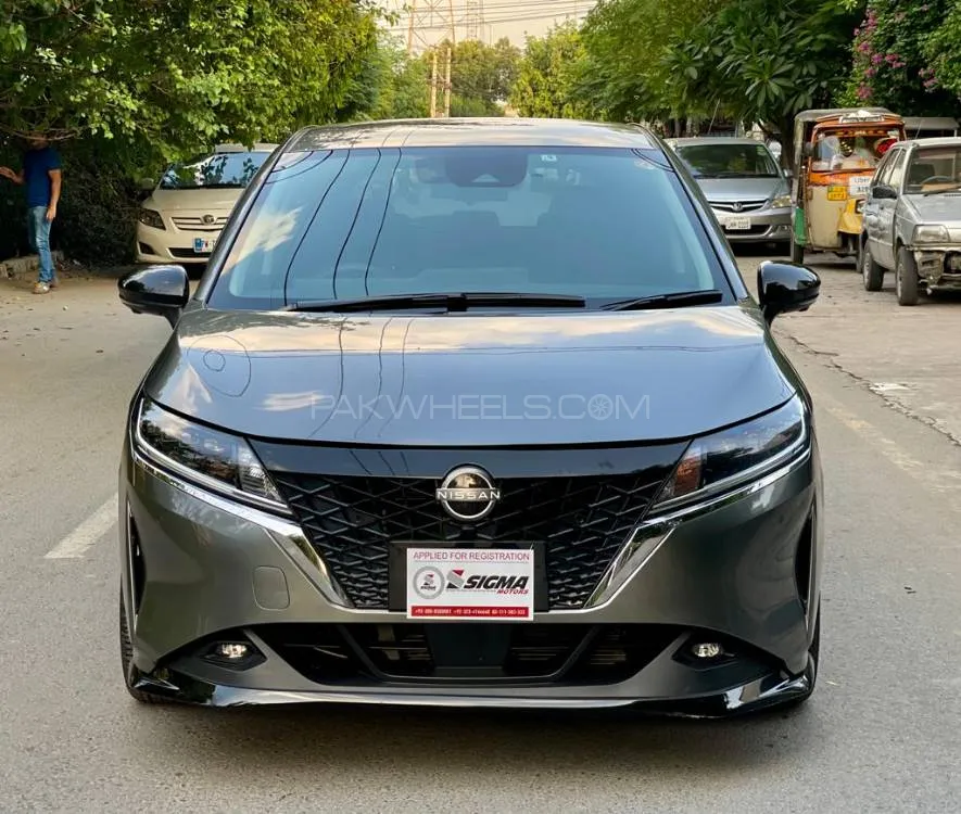 Nissan Note 2021 for Sale in Lahore Image-1