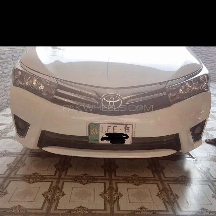 Toyota Corolla 2015 for Sale in Faisalabad Image-1