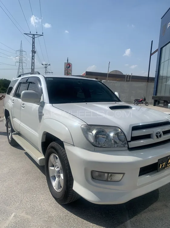 Toyota Surf 2004 for Sale in Islamabad Image-1