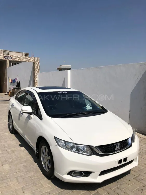 Honda Civic 2015 for Sale in Daharki Image-1