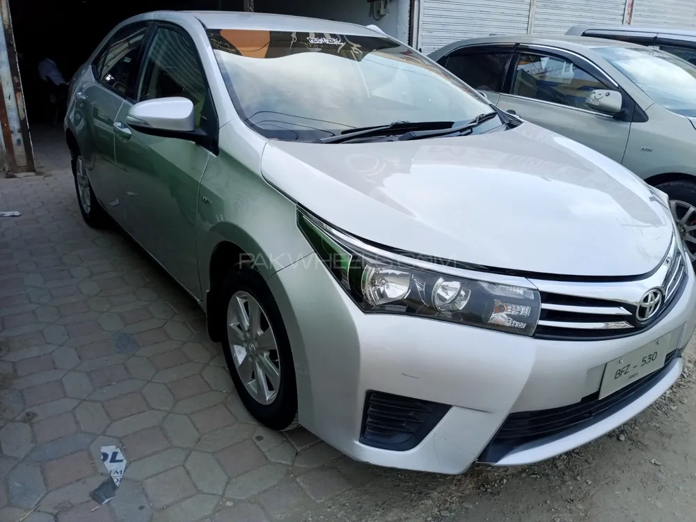 Toyota Corolla 2015 for Sale in D.G.Khan Image-1