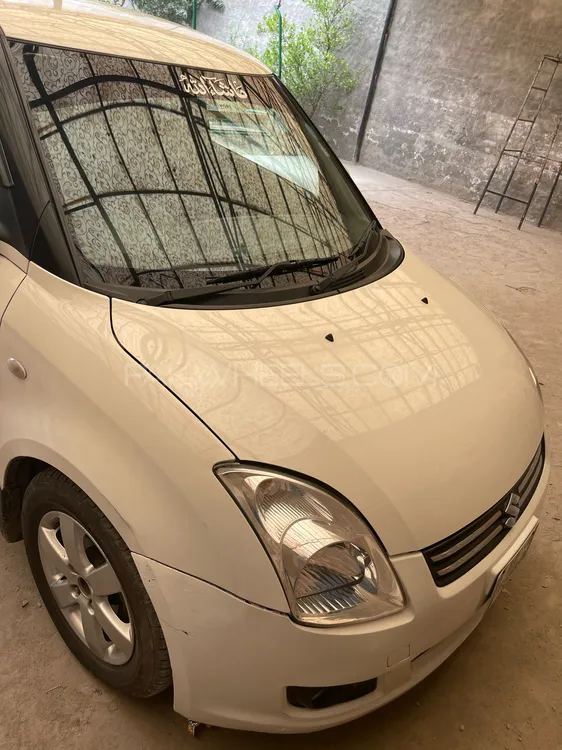 Suzuki Swift 2018 for Sale in Faisalabad Image-1