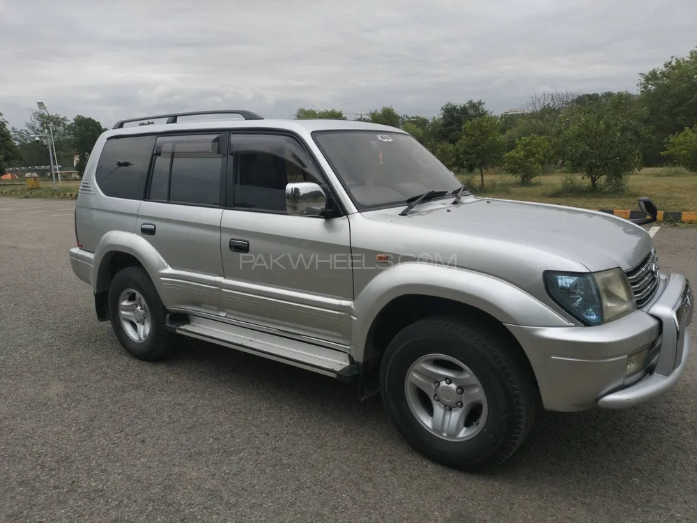 Toyota Prado 2001 for Sale in Islamabad Image-1