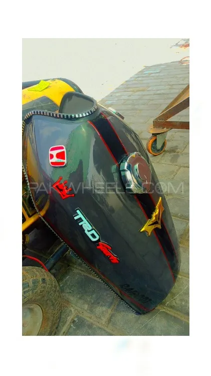Honda 125 tanki tapay  modified fancy tanki Image-1