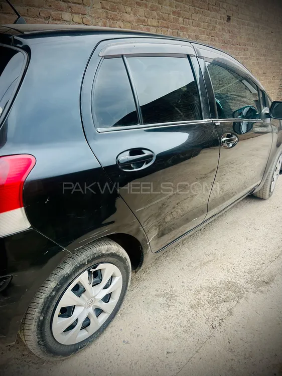 Toyota Vitz 2008 for Sale in Peshawar Image-1