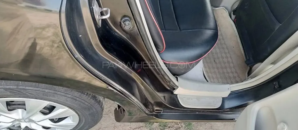 Toyota Corolla 2012 for Sale in Gujranwala Image-1