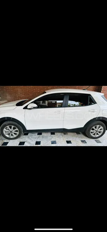 KIA Stonic 2023 for Sale in Faisalabad Image-1