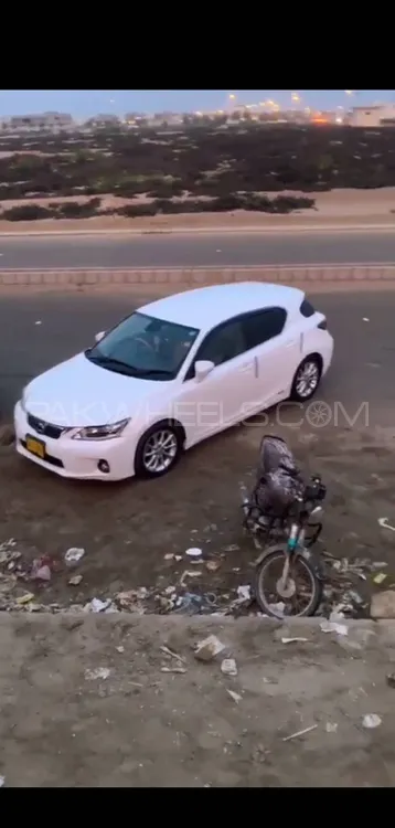Lexus CT200h 2011 for Sale in Karachi Image-1
