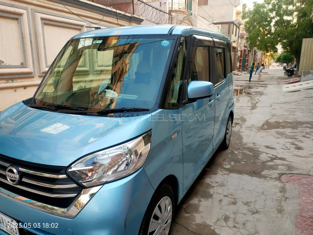Nissan Roox 2017 for Sale in Faisalabad Image-1