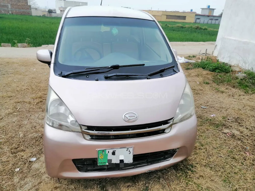 Daihatsu Move 2011 for Sale in Kallar Saddiyian Image-1