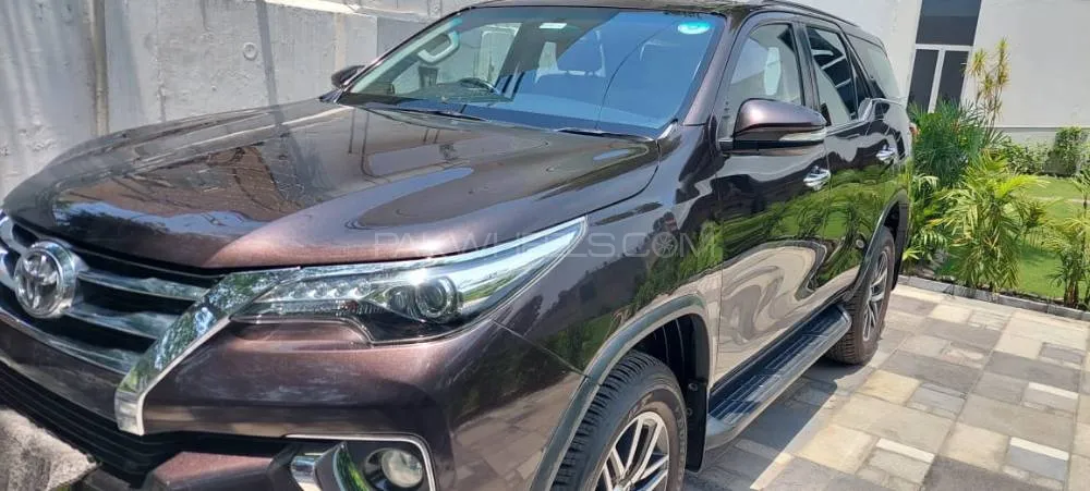 Toyota Fortuner 2018 for Sale in Lahore Image-1