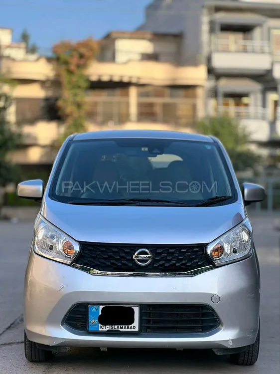 Nissan Dayz 2018 for Sale in Rawalpindi Image-1