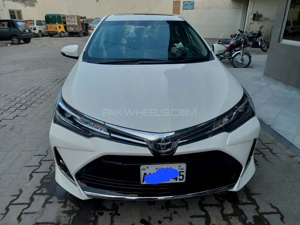 Toyota Corolla 2022 for Sale in Multan Image-1