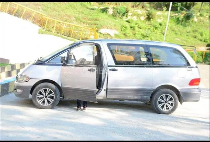 Toyota Lucida 1993 for Sale in Islamabad Image-1