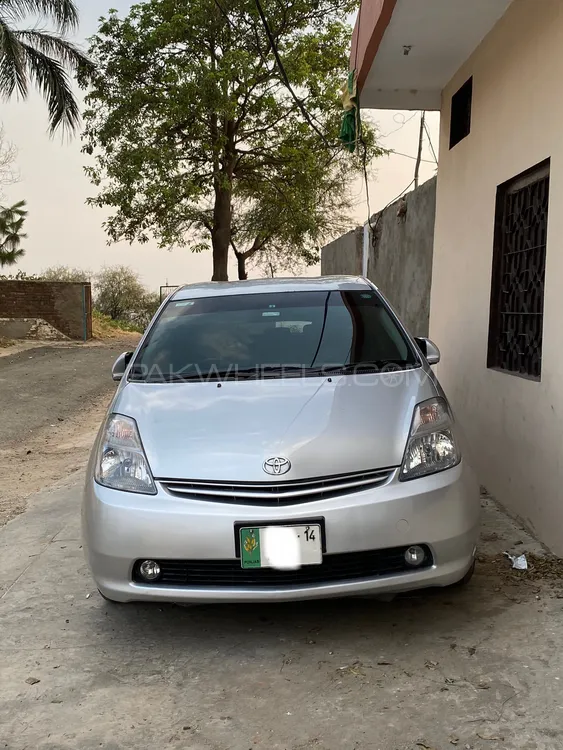 Toyota Prius 2010 for Sale in Mirpur A.K. Image-1