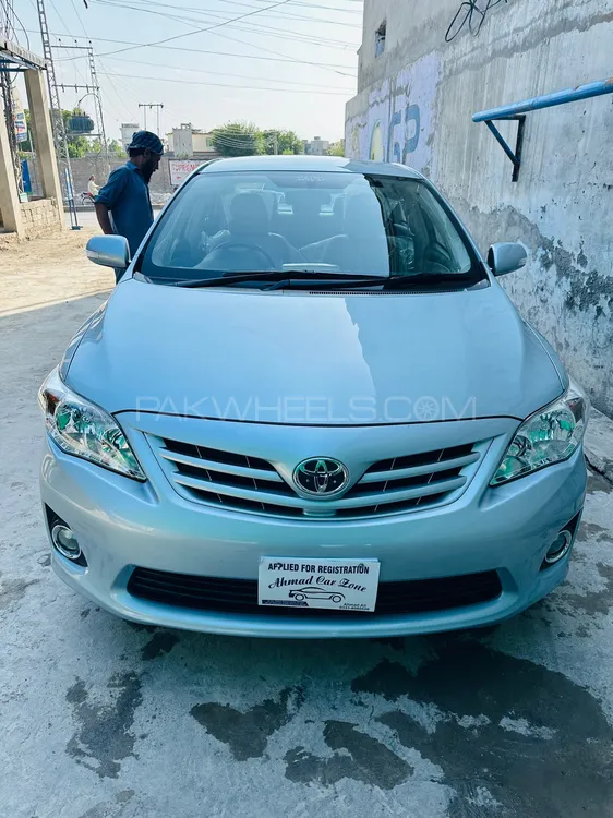 Toyota Corolla 2013 for Sale in Peshawar Image-1